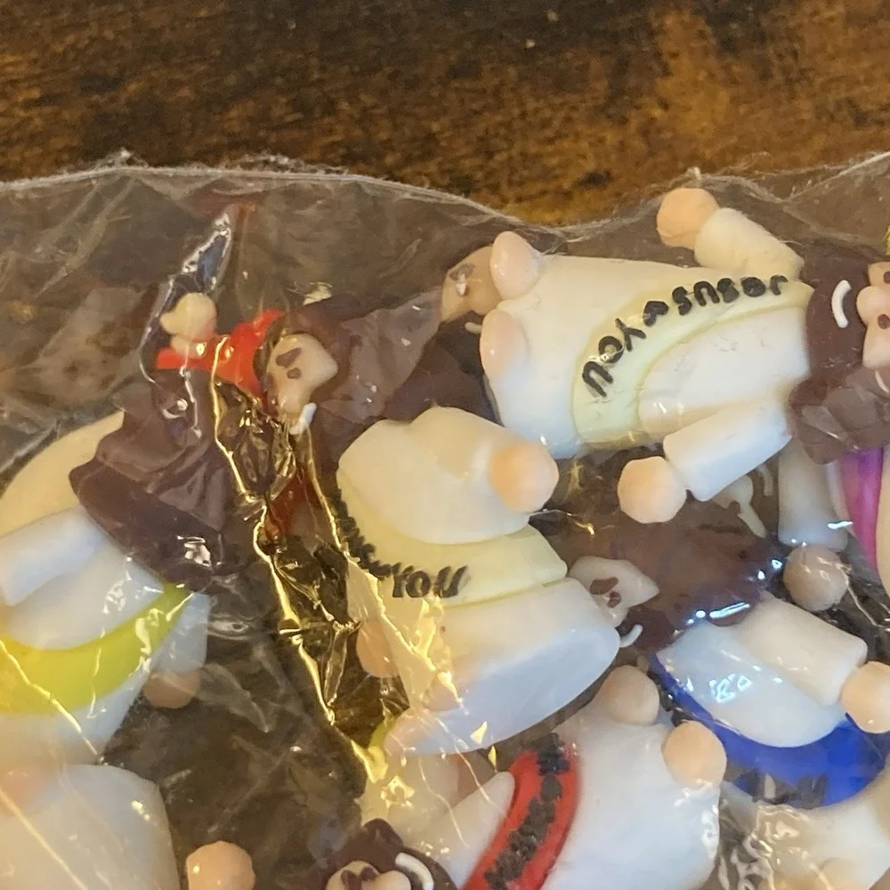 Jesus & Mary Figures‎ Lot of 40 Mini Multi-Color Party Favor 1.5